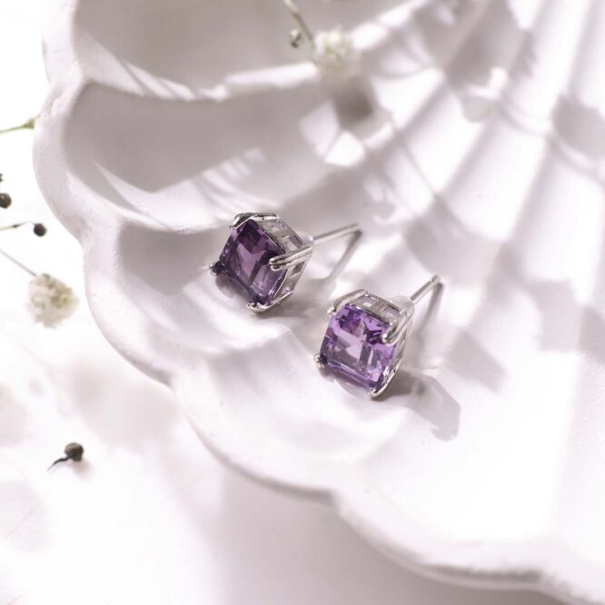 Amethyst Stud Earring Silver