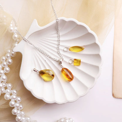 Amber Pendant Insect In Silver (0-1GM)