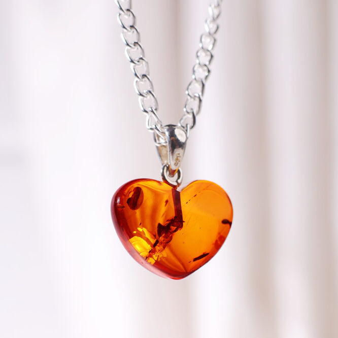 Amber Mini Heart Pendant In Silver (0-1gm)